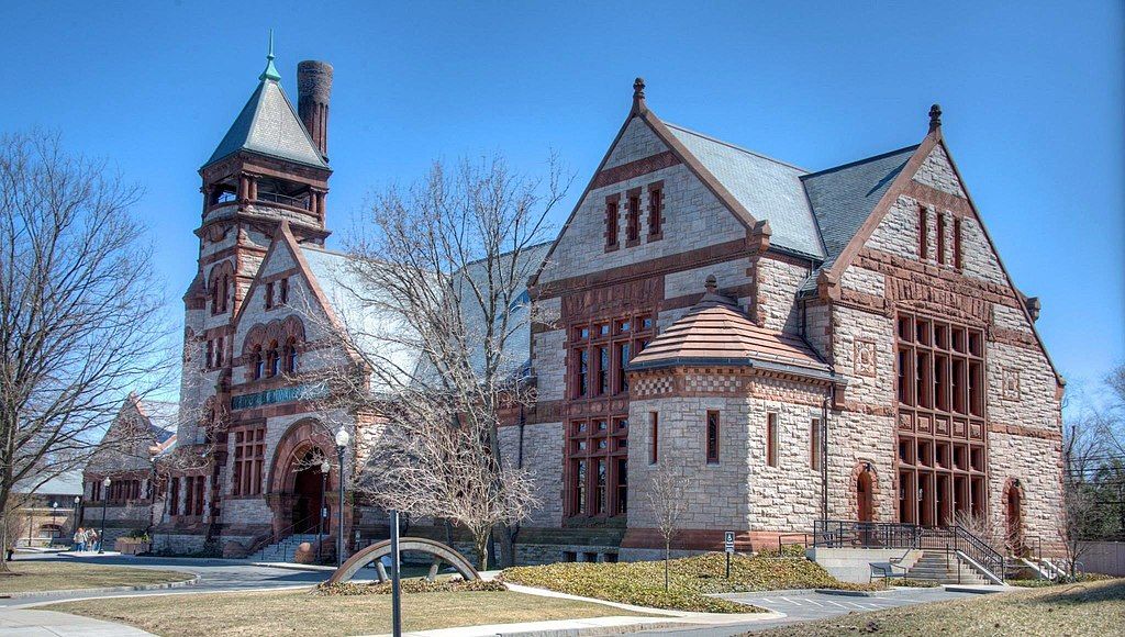 Exterior of Metropolitan Waterworks Museum