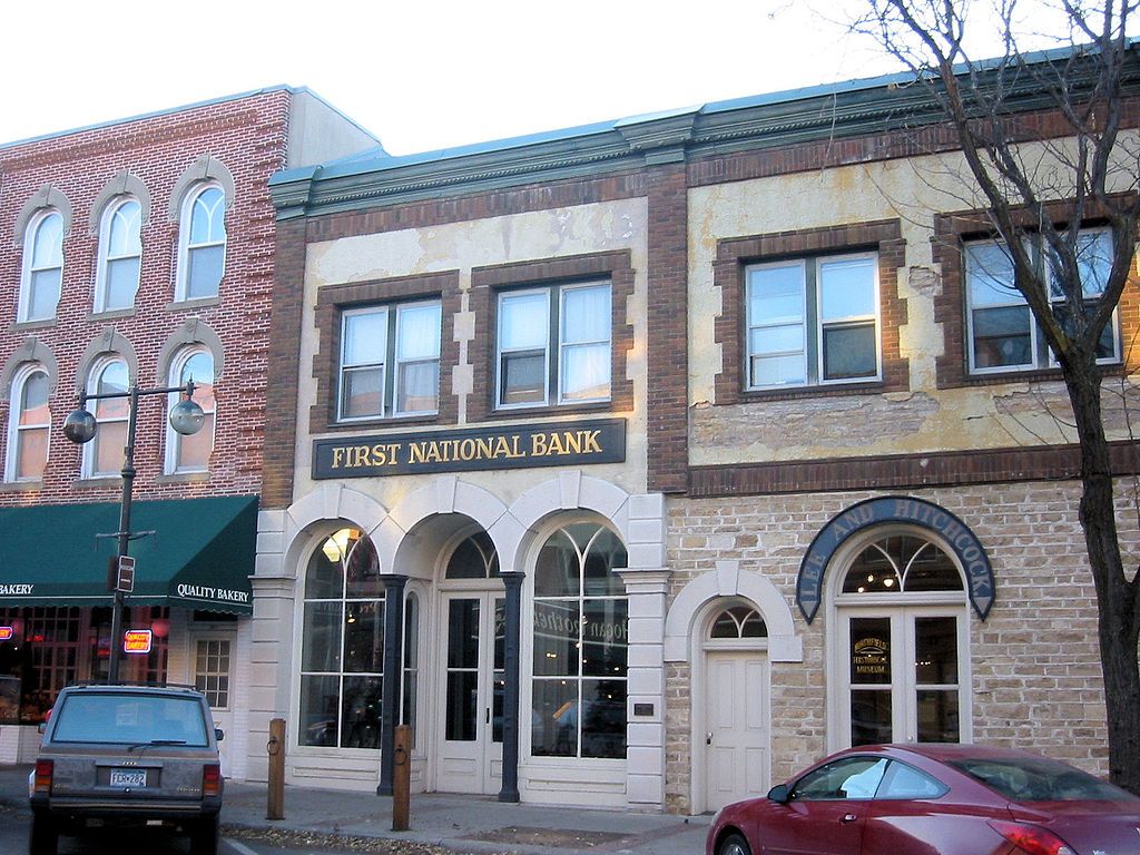 First National Bank of Northfield's exterior