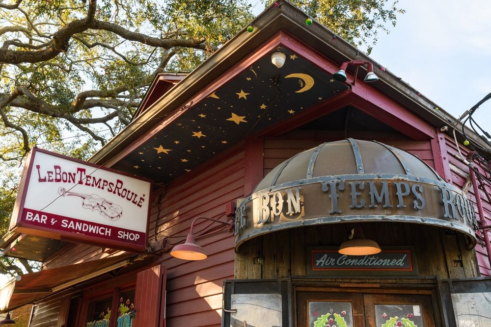 Store sign of Le Bon Temps Roule