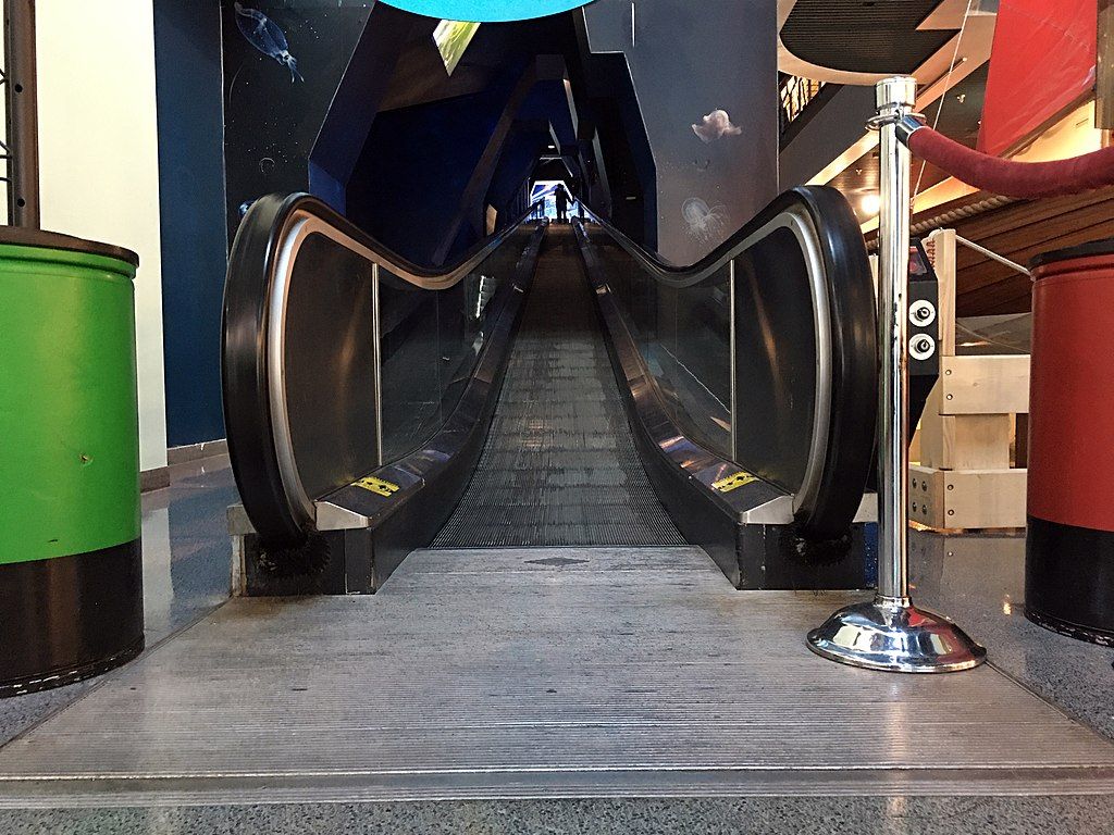 A moving walkway in Nauticus