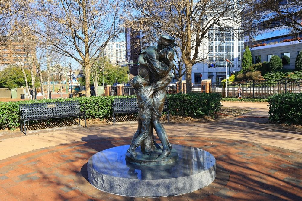 Homecoming statue at Town Point Park