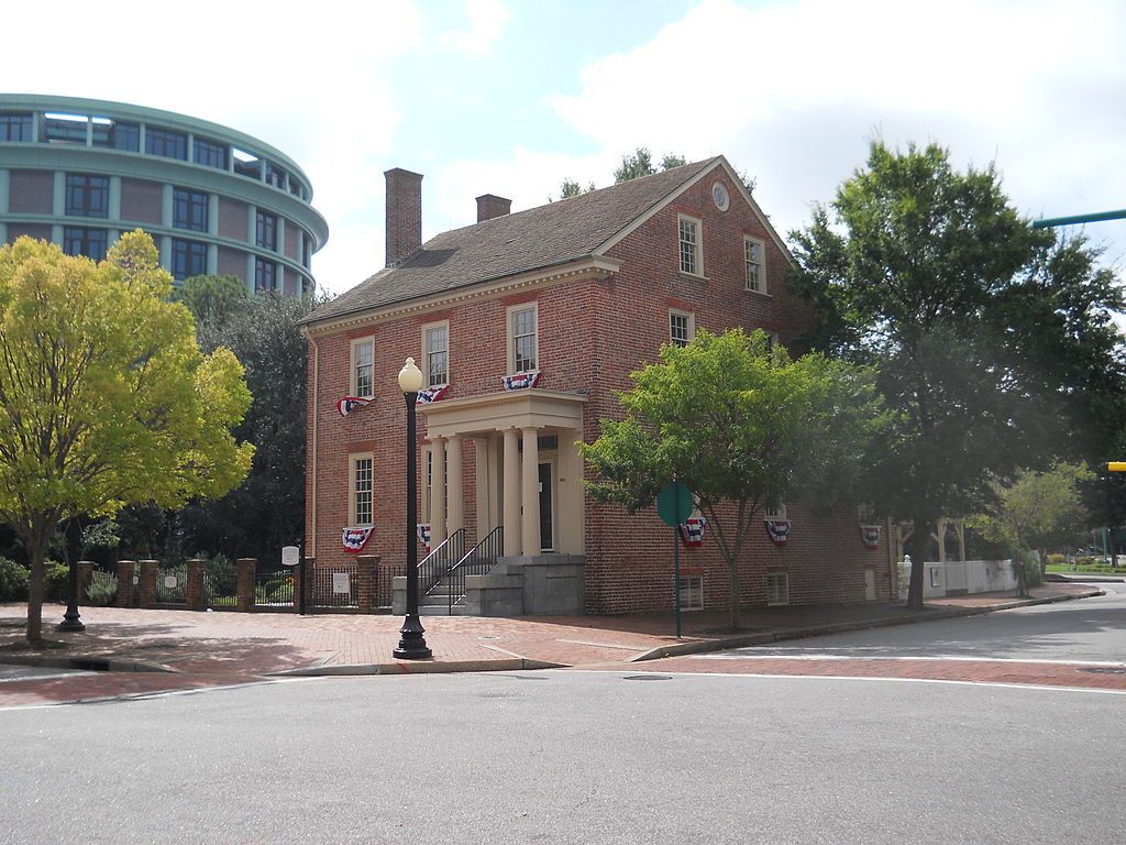 Exterior of Willoughby-Baylor House