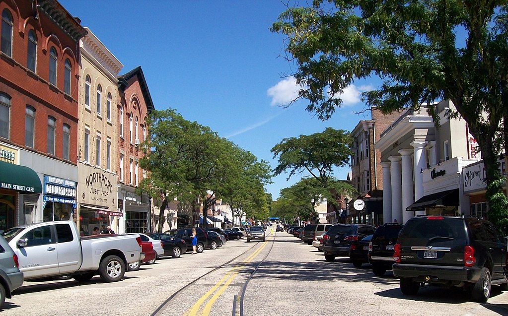 Road of Northport Main Street