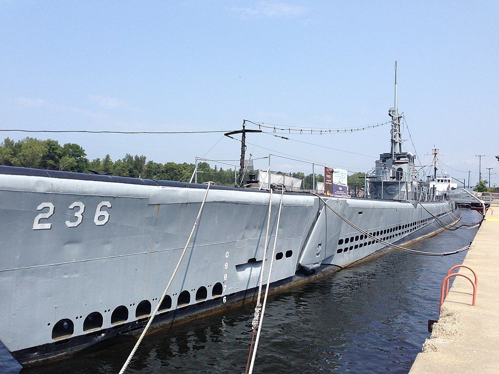 Exterior of the USS SILVERSIDES Submarine Museum