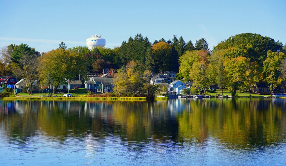 The waters of Oneida Lake