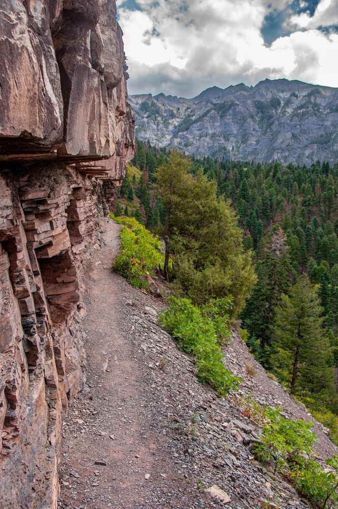 Cliffside trail at Ouray Perimeter Trail