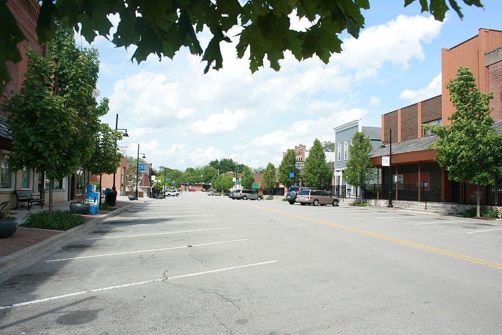 The road of Downtown Oswego