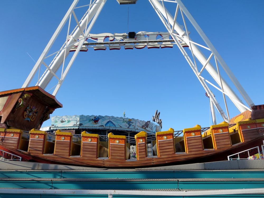 A ride at Palace Playland