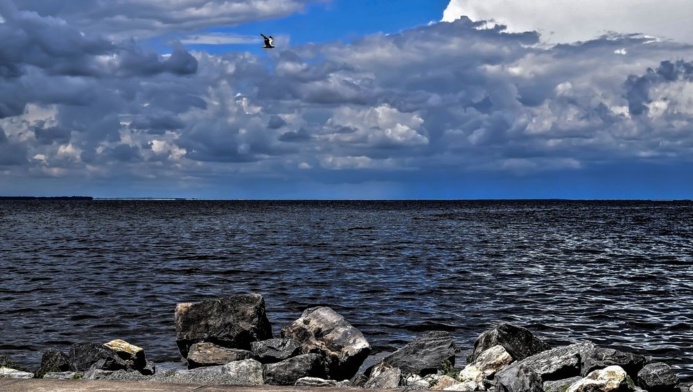 Waters of Verona Beach State Park