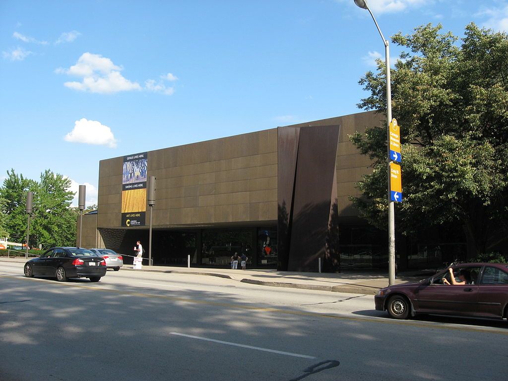 Exterior of Carnegie Museum of Art