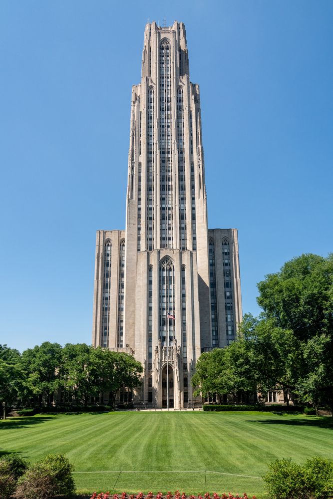 Exterior of the Cathedral of Learning