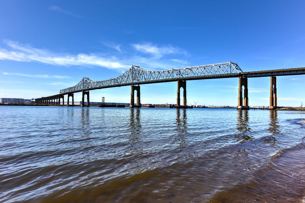Close view of the Outerbridge Crossing
