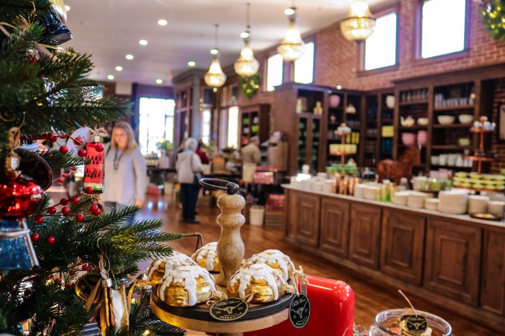 Food in Pioneer Woman Mercantile
