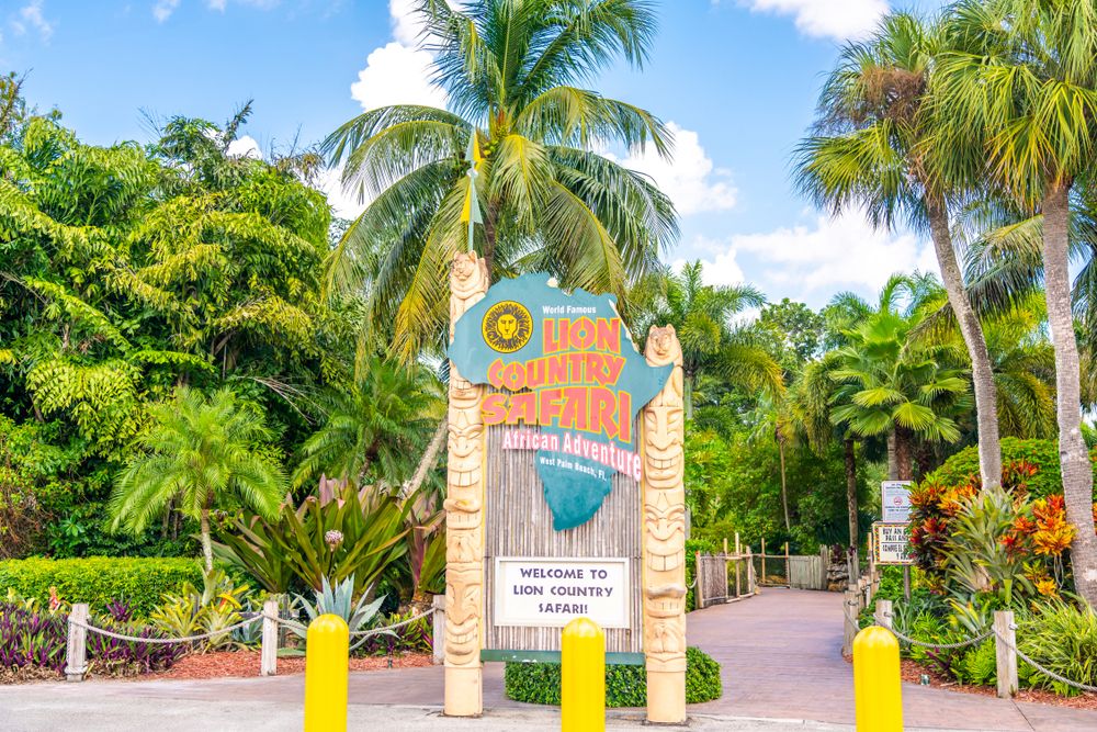 Welcome sign of Lion Country Safari