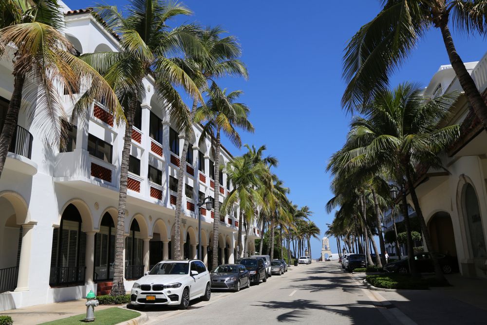 Buildings along Worth Avenue