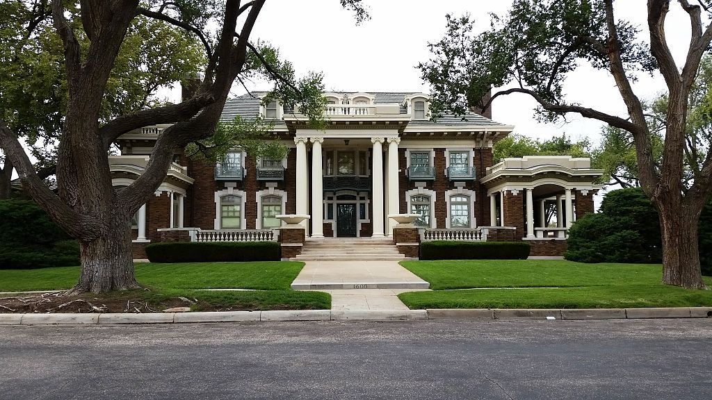 Exterior of the Harrington House