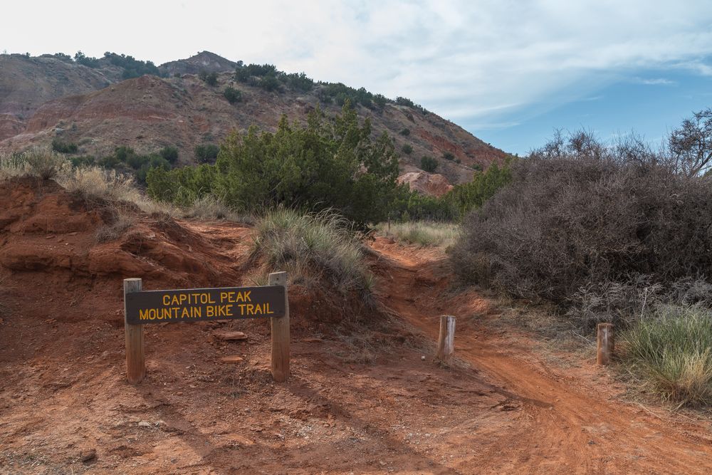 Welcome sign of Capitol Peak Mountain Bike Trail