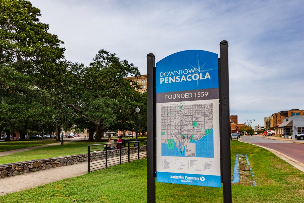 Welcome sign of Downtown Pensacola