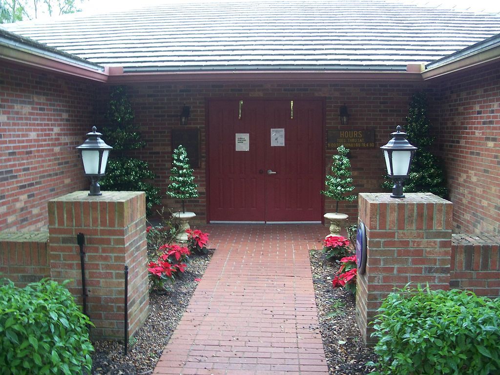 Entrance door of the Plantation Historical Museum