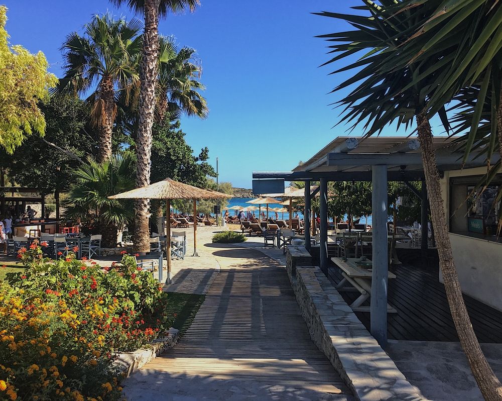 The grounds of Faragas Beach leading to the waters