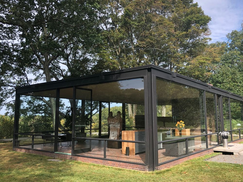 View of Philip Johnson Glass House