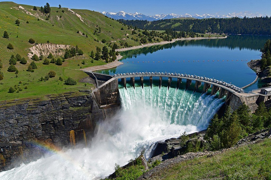 Aerial view of the beautiful Seli'š Ksanka Qlispe’ Dam
