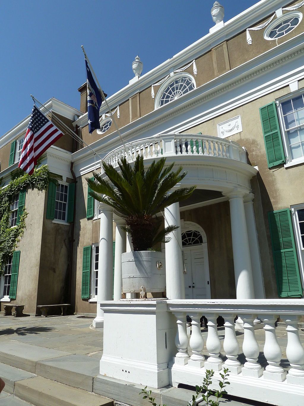 Front entrance of Franklin D. Roosevelt National Historic Site