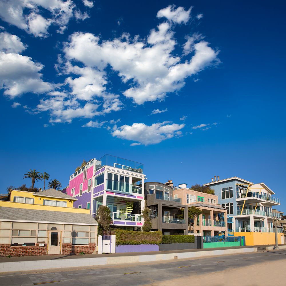Colorful houses at Santa Monica State Beach