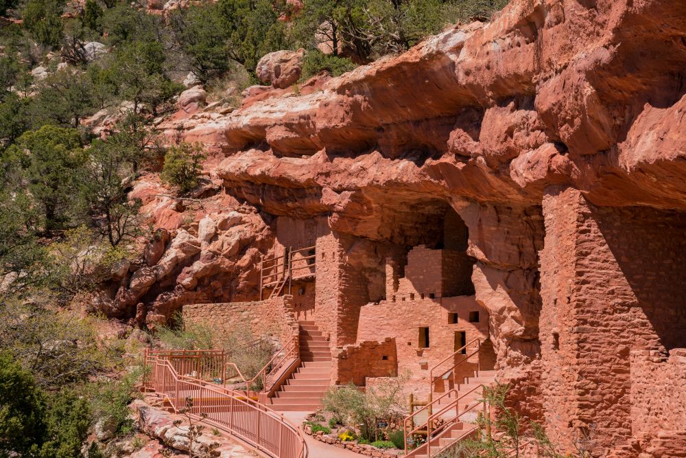 Exterior of Manitou Cliff Dwellings