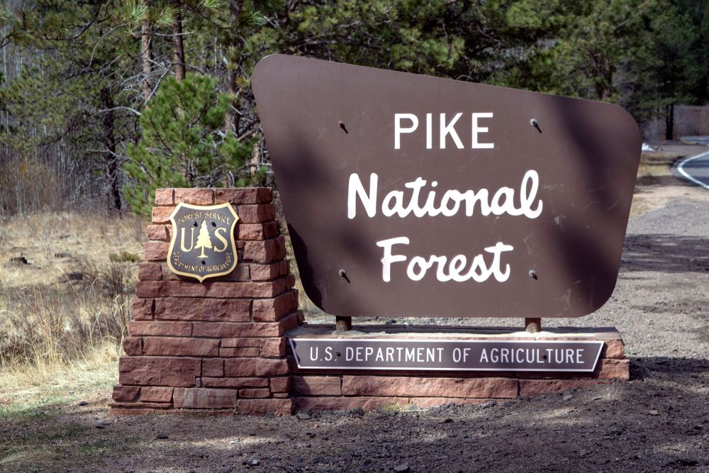 Welcome sign of Pike National Forest