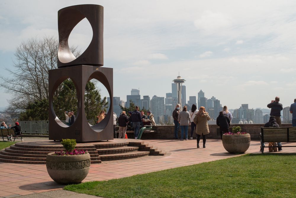 The grounds of Kerry Park