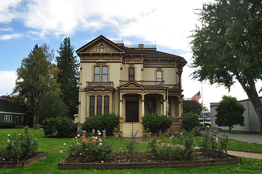 Exterior of the Meeker Mansion Museum