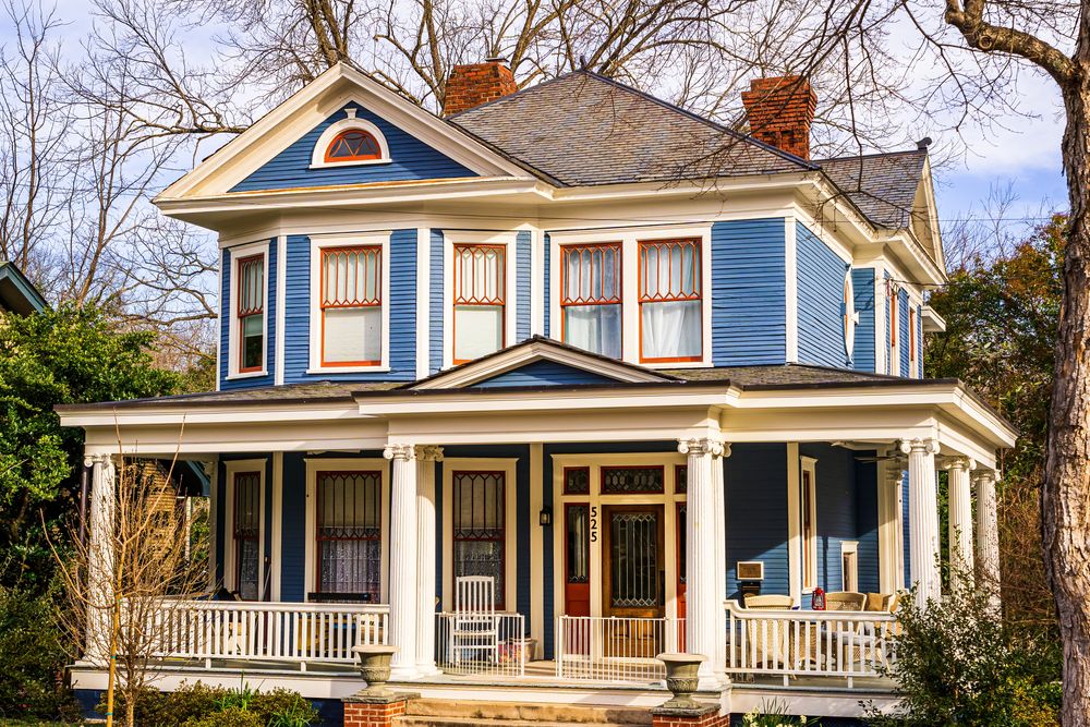 A victorian house at Historic Oakwood