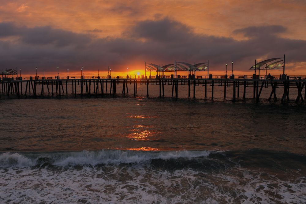 Sunset over the Redondo Beach Pier