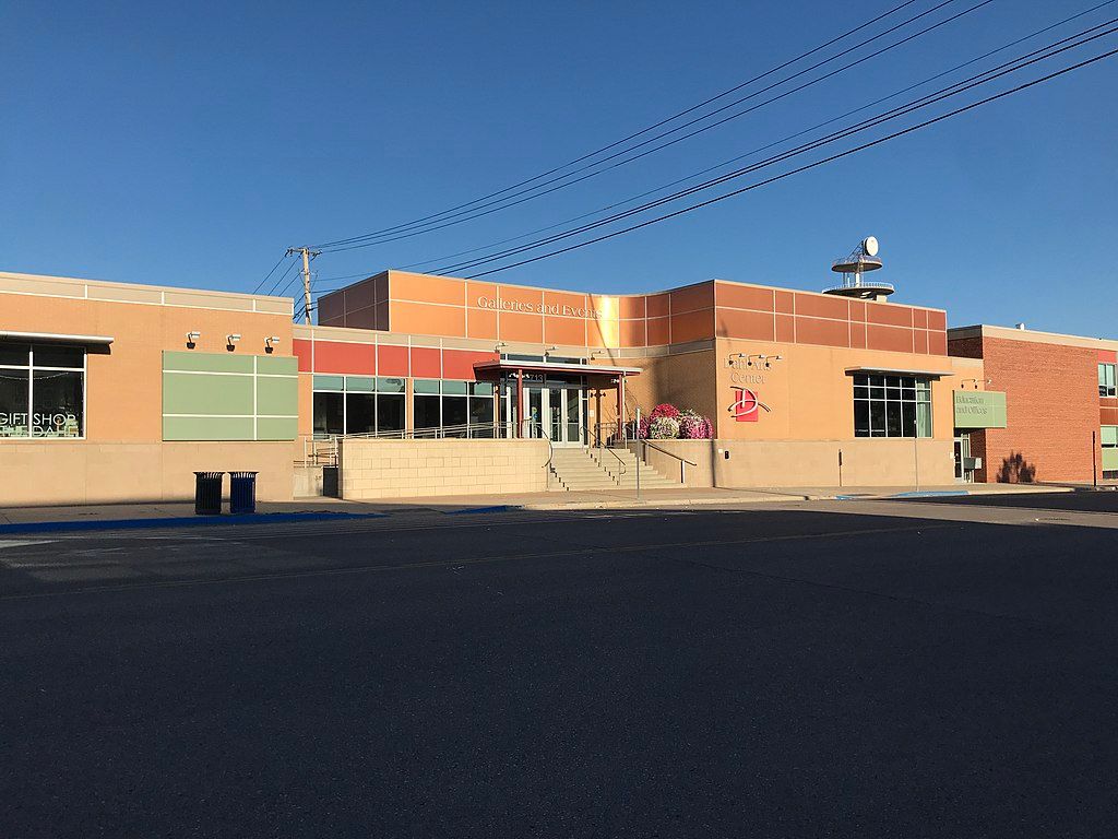 Exterior of the Dahl Arts Center