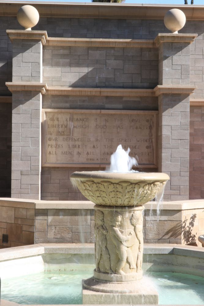 Water fountain at the Lincoln Memorial Shrine