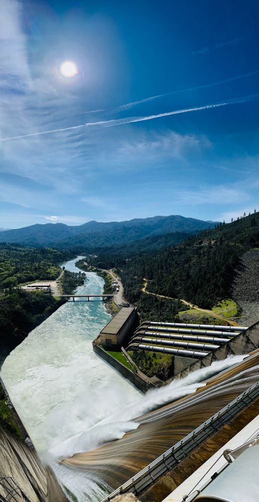 Waters from Shasta Dam