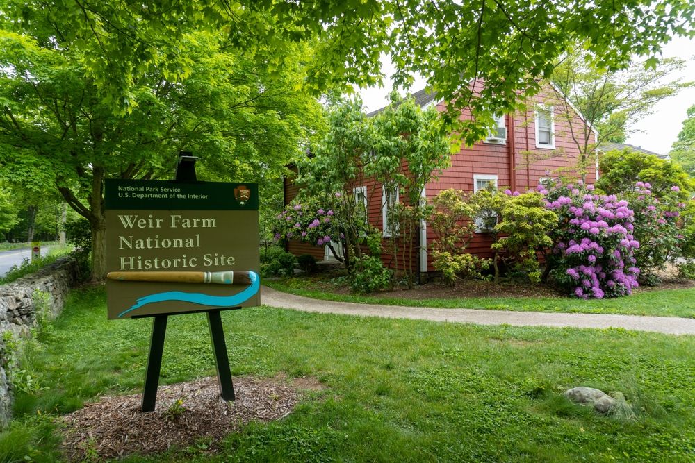 Welcome sign of Weir Farm National Historical Park