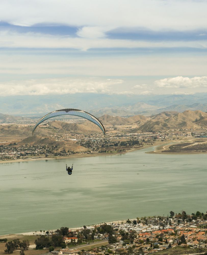 Skydiving in Elsinore