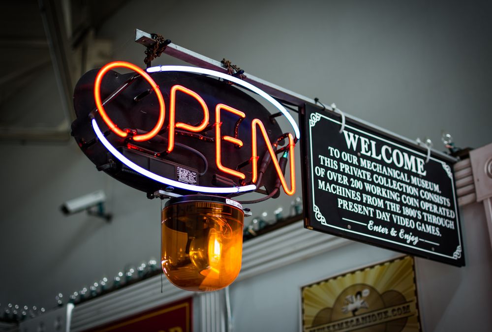 A Sign in Musée Mécanique