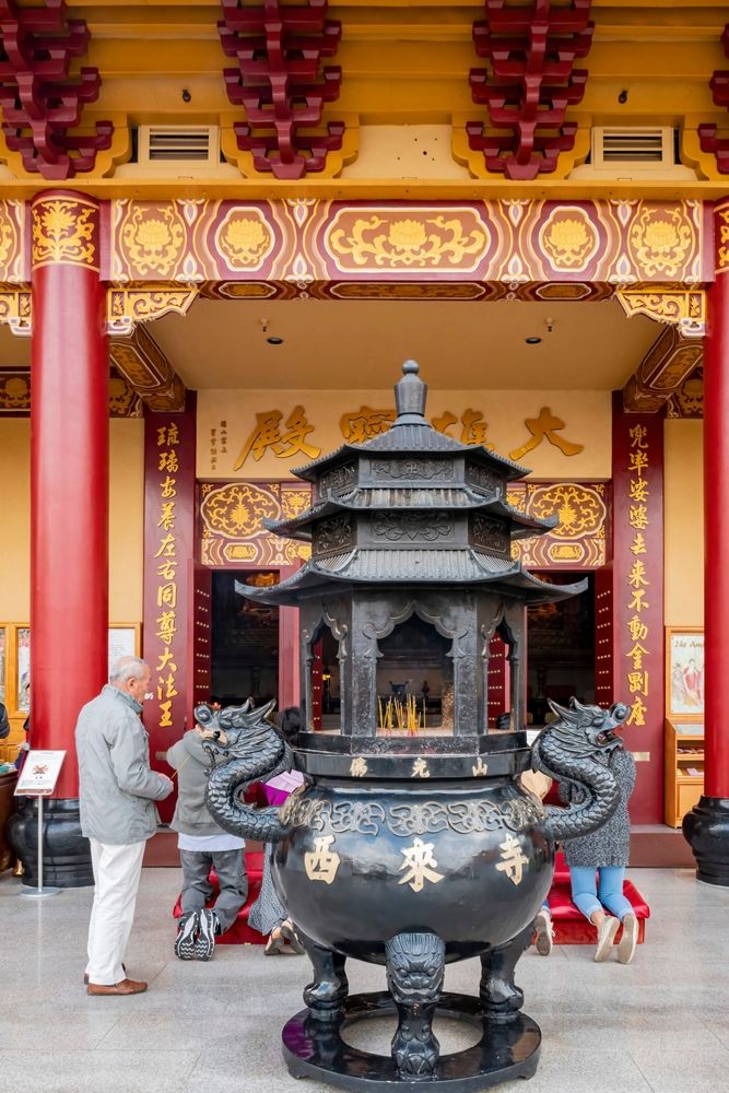 People at the Buddhist Hsi Lai Temple