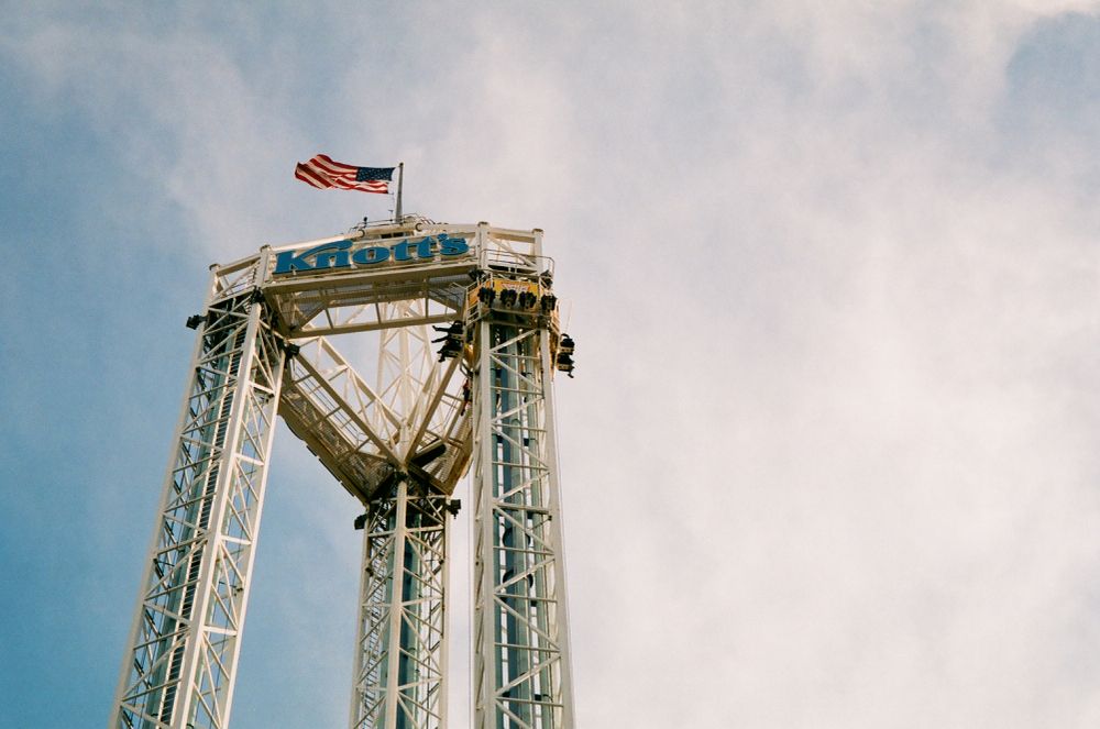 Drop tower of Knott's Berry Farm