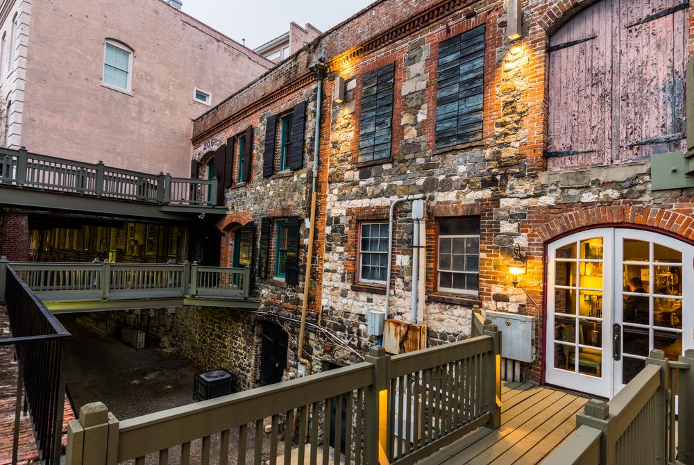 Warm day in River Street in Savannah