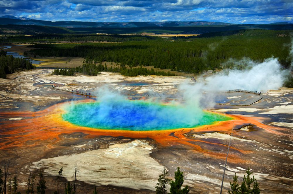 Prismatic pool at Yellowstone National Park