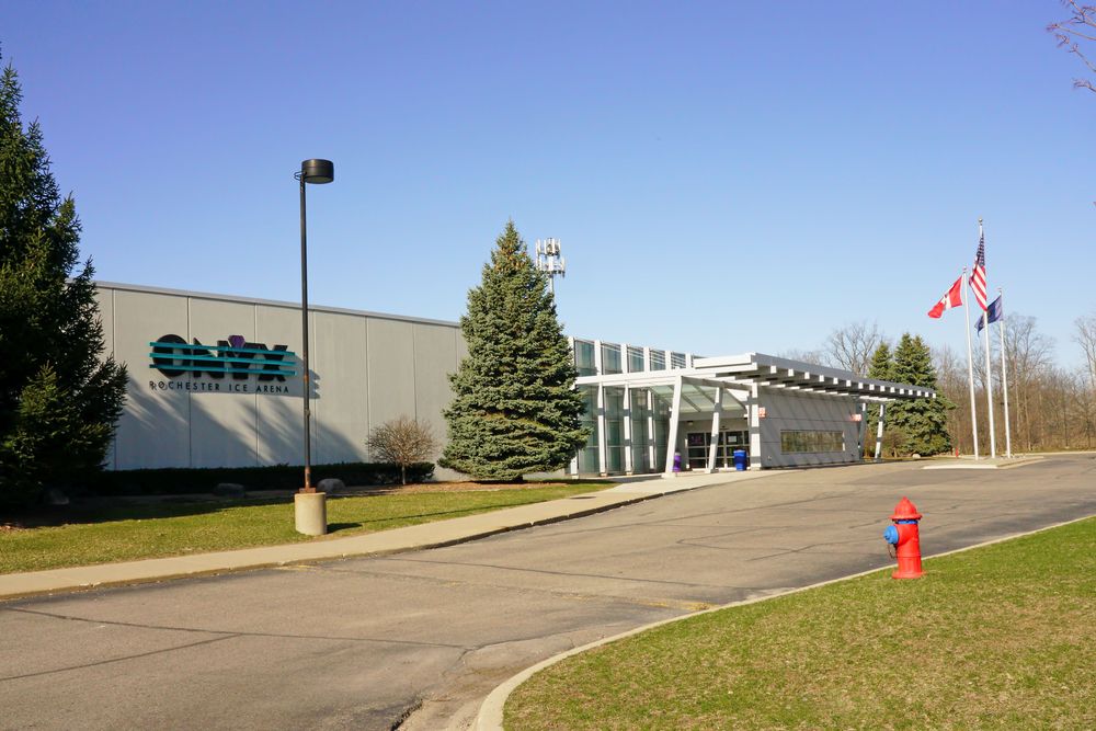 Exterior of Onyx Rochester Ice Arena