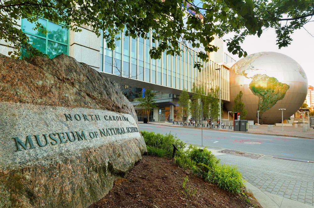 Welcome sign of the North Carolina Museum of Natural Sciences