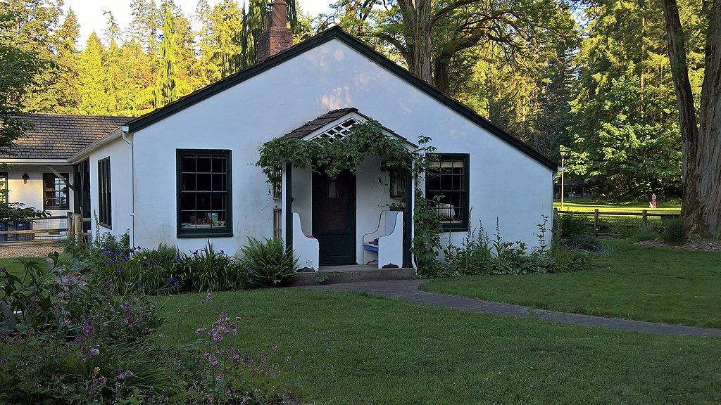 Hutcheson homestead at Farrel-McWhirter Farm Park