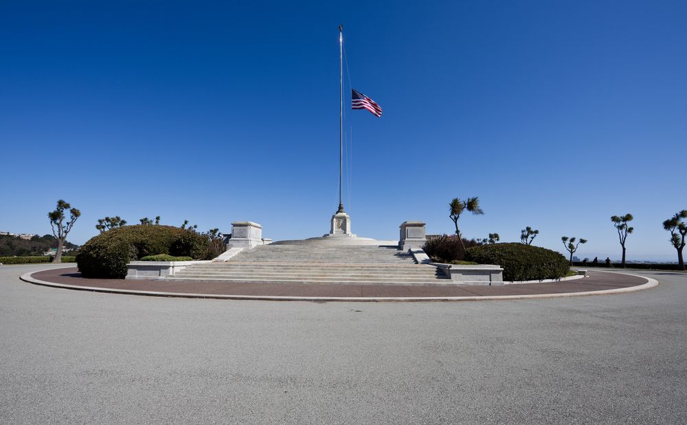 A monument at Golden Gate National Cemetery