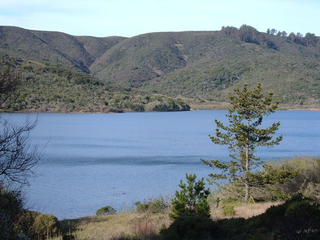 The waters of San Andreas Lake