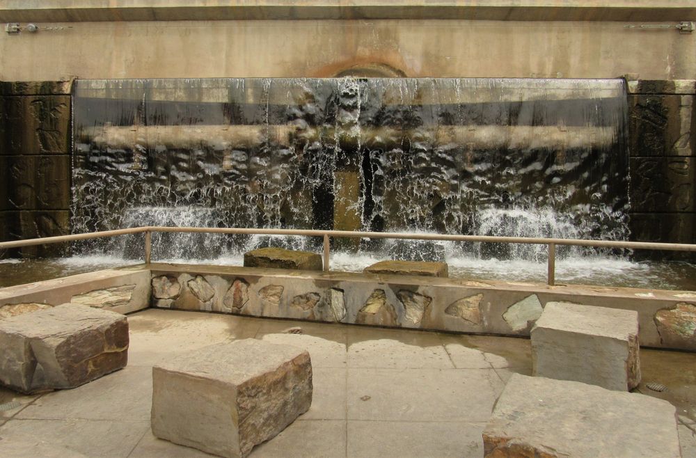 Daytime view of Arizona Falls